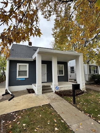 8841 Auburn St, Detroit, MI 48228