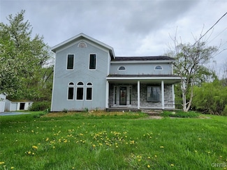 8495 Caughdenoy Rd, Clay, NY 13041