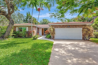 7681 NW 6th Ct, Plantation, FL 33324