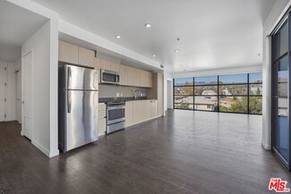 5800 Harold Way Unit 414, Hollywood, CA 90028