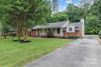 1344 Shannonhouse Dr, Charlotte, NC 28215