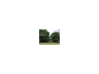 43 Malibu Dr, East Palestine, OH 44413