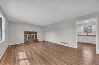 2028 Esterly Ave, Kansas City, KS 66103