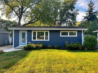 522 Union Ave, Saint Charles, IL 60174