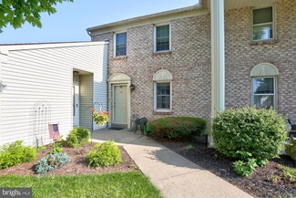 20 Ashlea Village, New Holland, PA 17557