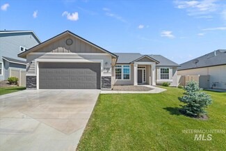 2122 N Cardigan Ave, Star, ID 83669