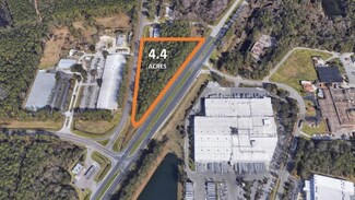 3907 NE 55th Place, Gainesville, FL 32609