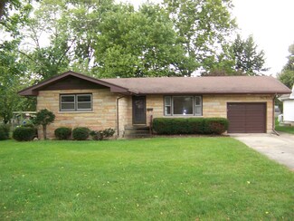 912 S Vermillion St, Paxton, IL 60957