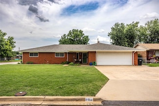 801 N Hunt Ave, Hydro, OK 73048