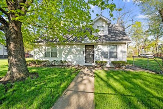 415 Sherman St, Joliet, IL 60433