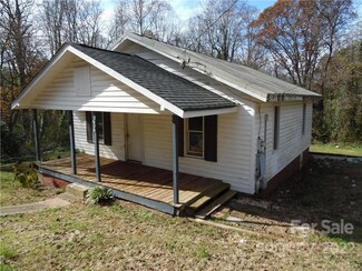 606 S Cline Ave, Newton, NC 28658