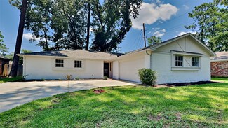 2423 Cypresstree Dr, Spring, TX 77373