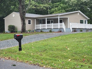 640 Cooks Knob Rd, Ferrum, VA 24088