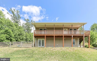 94 Gary Ln, Front Royal, VA 22630