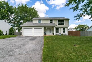 8186 Capricorn Dr, Liverpool, NY 13090