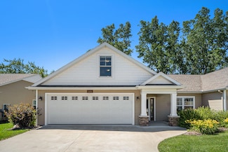 11494 S Lake Dr Unit 120, Holland, MI 49424