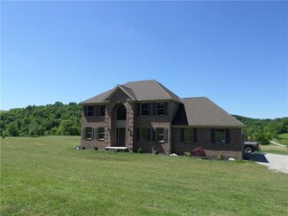 384 Harts Rd, Carmichaels/Cumblnd, PA 15320