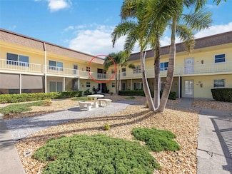 409 Manatee Ct Unit 206, Venice, FL 34285