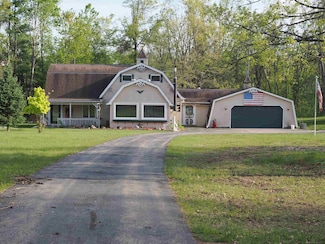 12557 Joseph Ln, Atlanta, MI 49709
