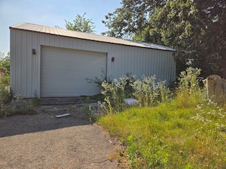 127 W 1025 S, Kouts, IN 46347