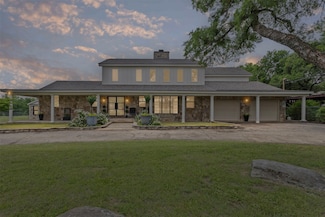 9501 Confederate Park Rd, Fort Worth, TX 76135
