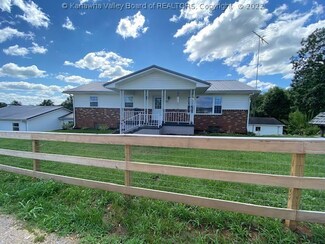 733 Divide Ridge Rd, Given, WV 25245