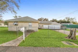 216 W Lawson St, Destrehan, LA 70047