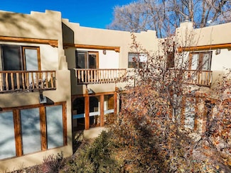114 Las Cruces Rd Unit E, Taos, NM 87571