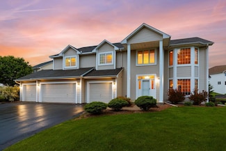 9664 Geisler Rd, Eden Prairie, MN 55347