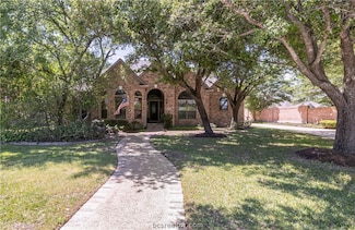 9300 Lakeside Ct, College Station, TX 77845