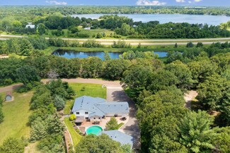 2929 Fern St S, Cambridge, MN 55008