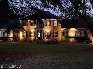 6106 Colwyn Ct, Greensboro, NC 27455
