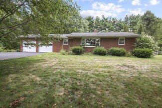 4877 Riverside Dr, Delaware, OH 43015