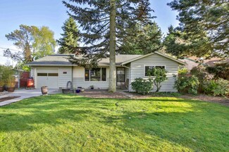 521 NE 170th St, Shoreline, WA 98155