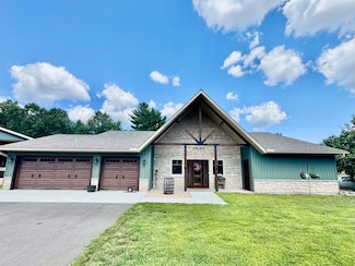 1923 Dakota Jct, Arkdale, WI 54613