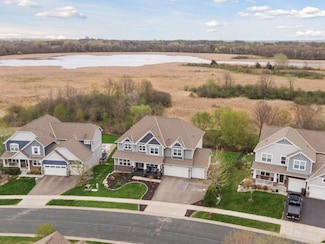 17711 Goldenview Ln SW, Prior Lake, MN 55372