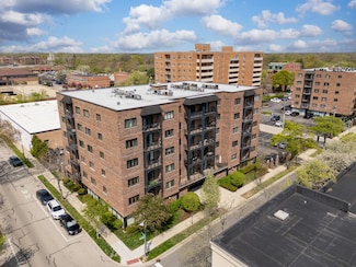 414 Clinton Place Unit 603, River Forest, IL 60305