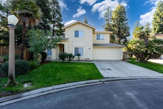10563 N Seacrest Dr, Fresno, CA 93730