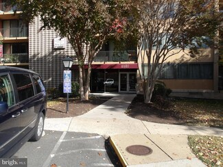 8 S Van Dorn St Unit 201, Alexandria, VA 22304