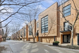 1767 N Hoyne Ave Unit I, Chicago, IL 60647