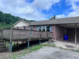 113 Smith Ln, Harriman, TN 37748