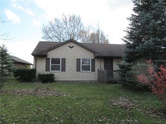 205 Paulette Ave, Gaston, IN 47342