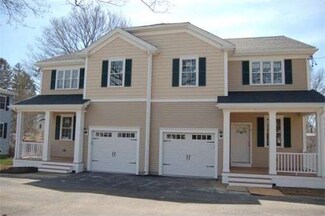 16 Hawthorne St Unit 16, Woburn, MA 01801