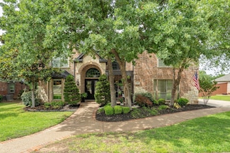 5525 Yellow Birch Dr, Fort Worth, TX 76244