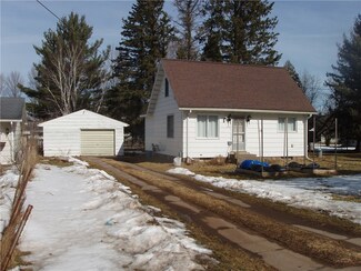 450 9th St S, Park Falls, WI 54552