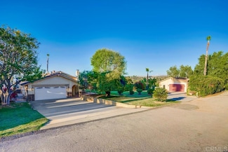 14448 Oakley Dr, Riverside, CA 92503