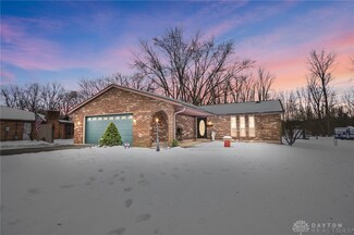 215 Sunnybrook Trail, Enon, OH 45323