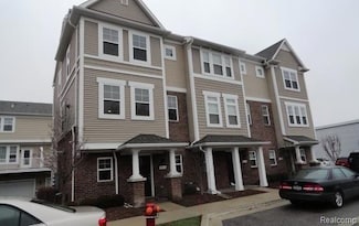 3074 Kilmer Dr, Troy, MI 48083