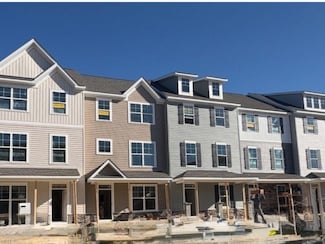 2022 Stanford Ln, Newport News, VA 23608