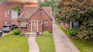 640 N Elizabeth St, Dearborn, MI 48128